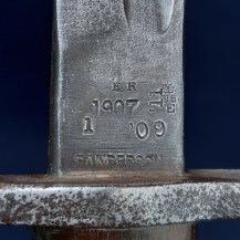 British 1907 Pattern Bayonet with Early Hooked Quillon, Dated 1909 by Sanderson 10